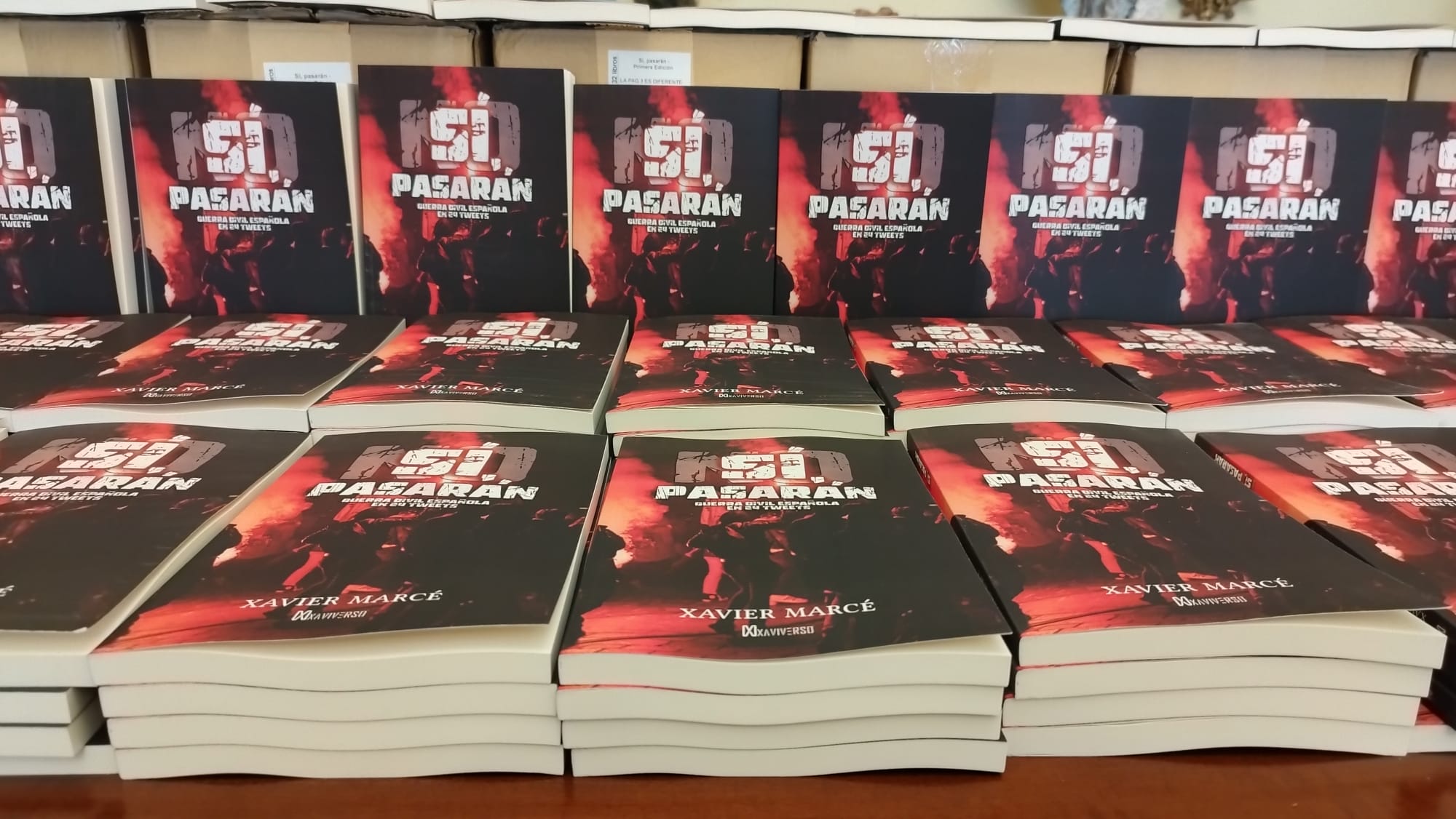 Libros de la edición coleccionista de Sí, pasarán.